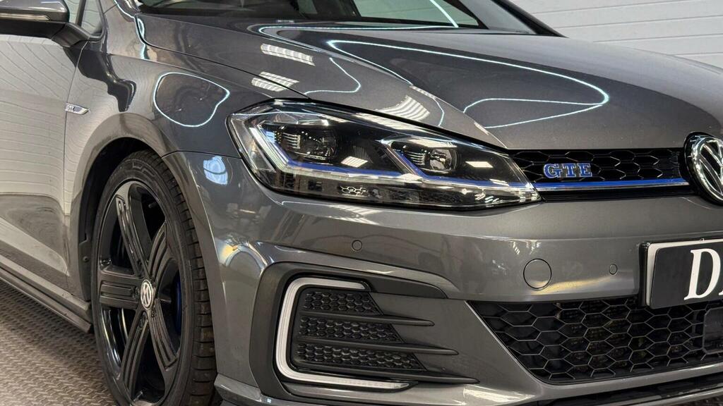 Volkswagen e-Golf 99Kw E-golf 35Kwh Black #13
