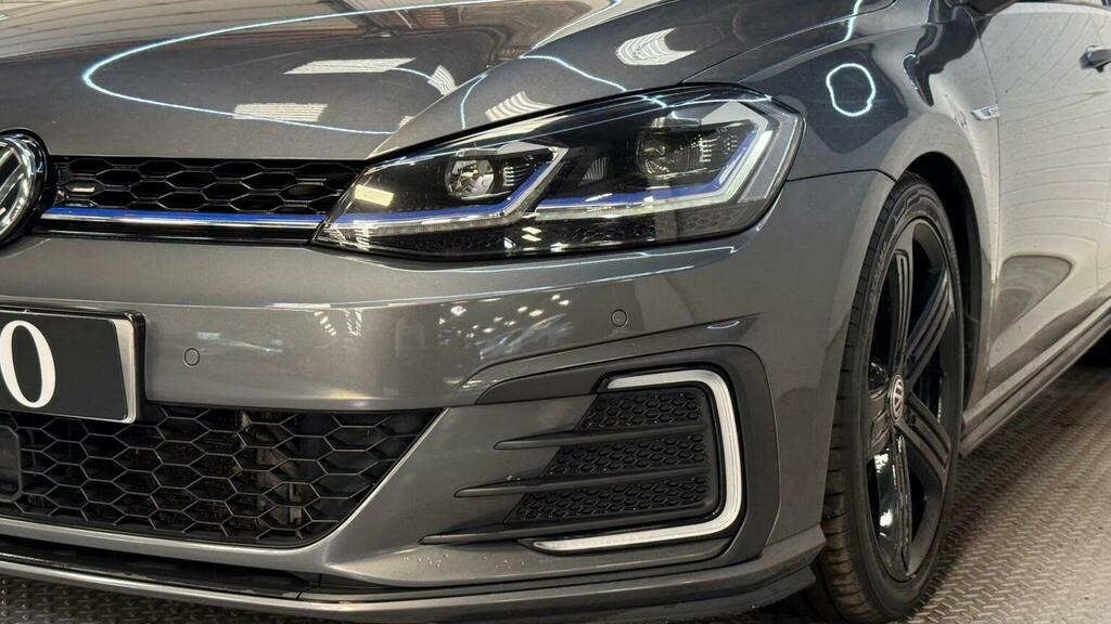 Volkswagen e-Golf 99Kw E-golf 35Kwh Black #15