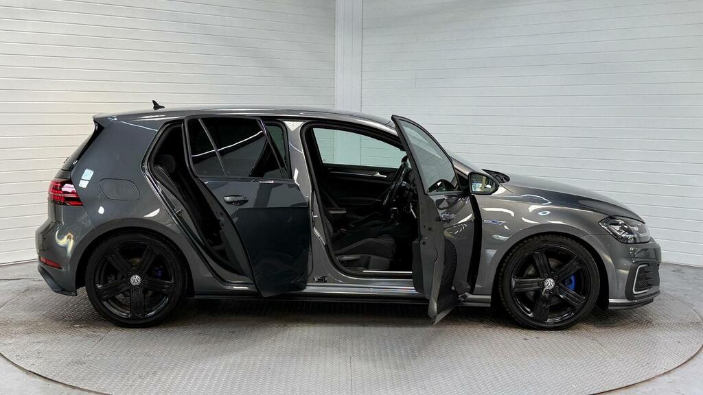 Volkswagen e-Golf 99Kw E-golf 35Kwh Black #12