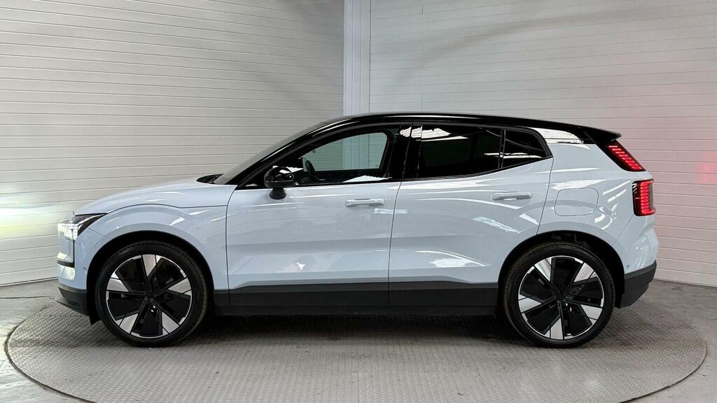 Volvo EX30 Suv Twin Performance 69Kwh Ultra Awd 202 Blue #6