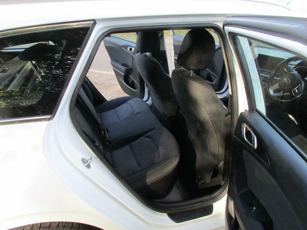 Kia Ceed 1.6 Crdi 48V Isg 2 Nav  #9