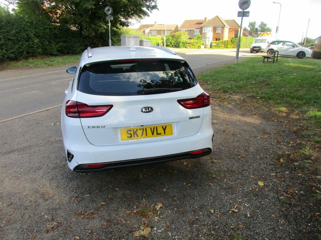 Kia Ceed 1.6 Crdi 48V Isg 2 Nav  #12