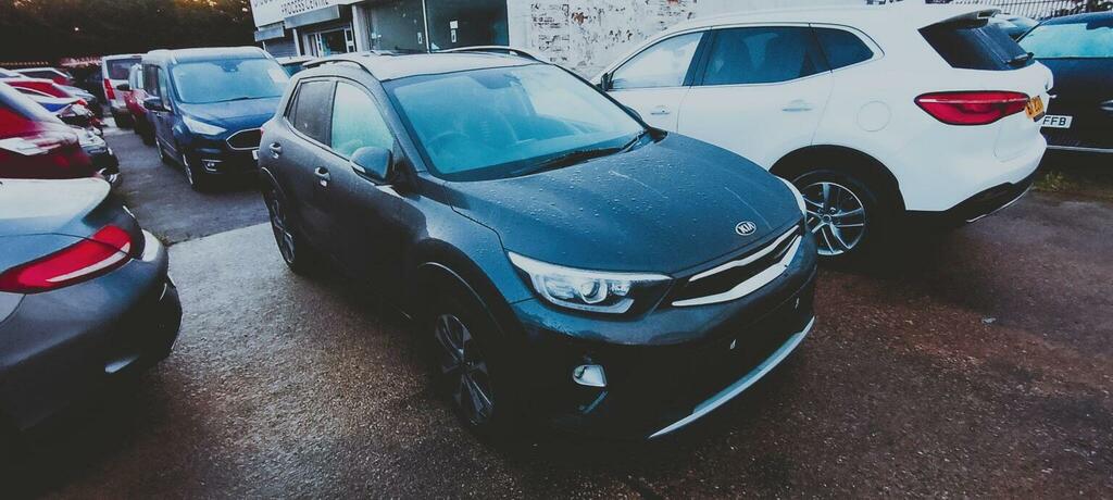 Kia Stonic 1.0 T-gdi 3 Euro 6 Ss Grey #4