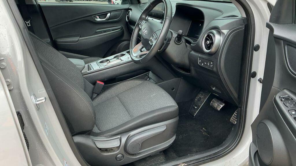 Hyundai Kona Suv Grey #2
