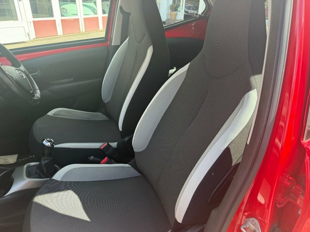 Toyota Aygo Hatchback Red #8