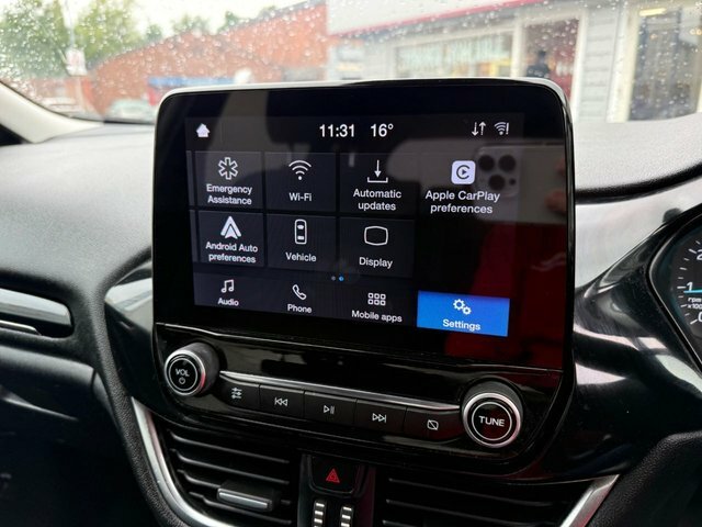 Ford Fiesta St-line White #18