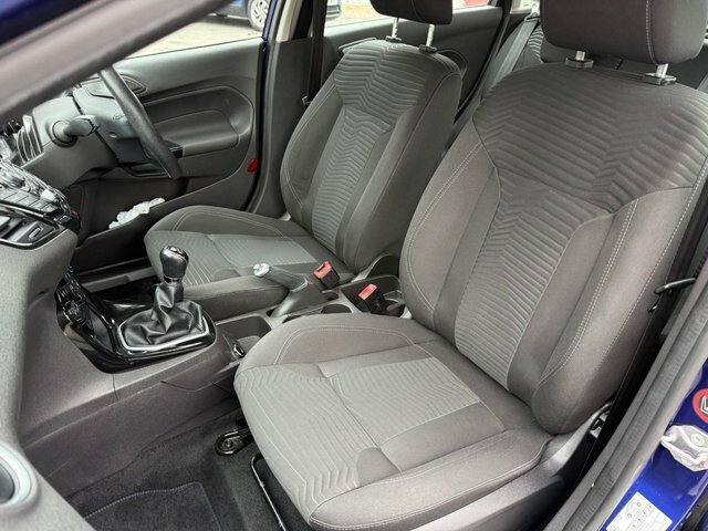 Ford Fiesta 1L Zetec White #29
