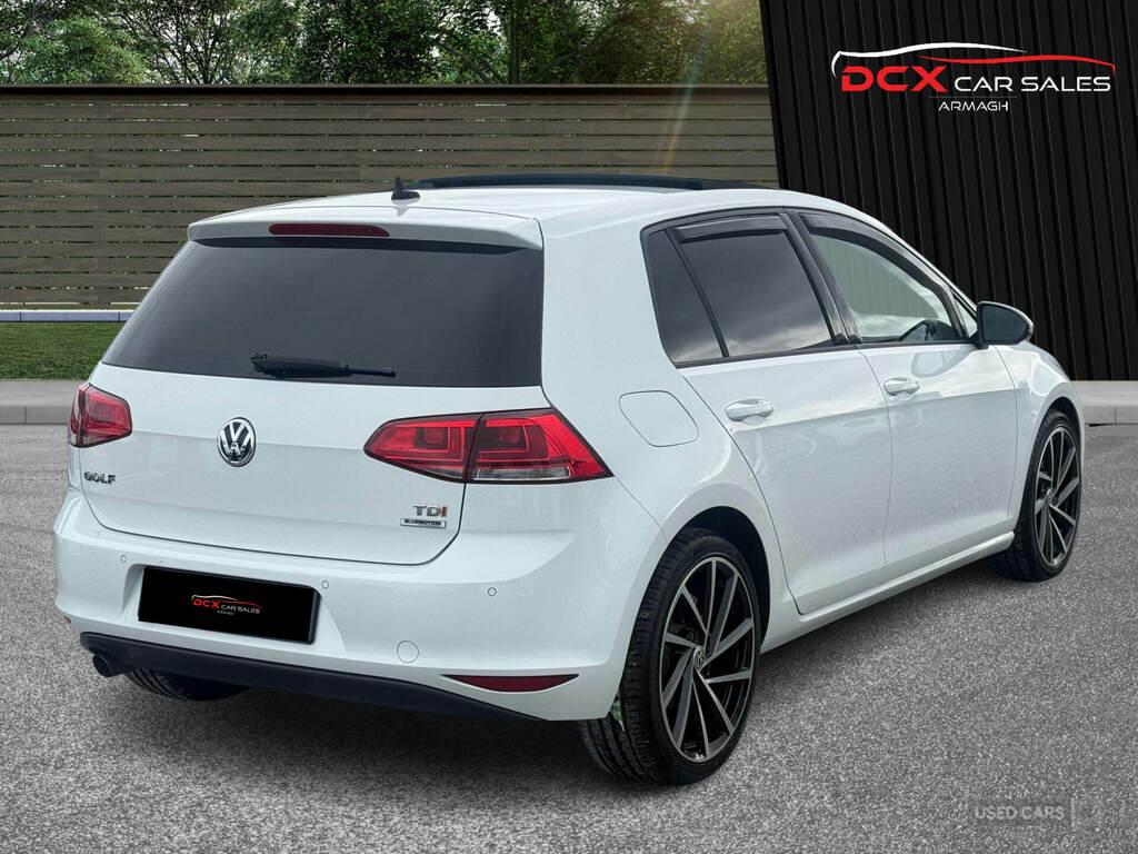 Volkswagen Golf Hatchback Blue #4