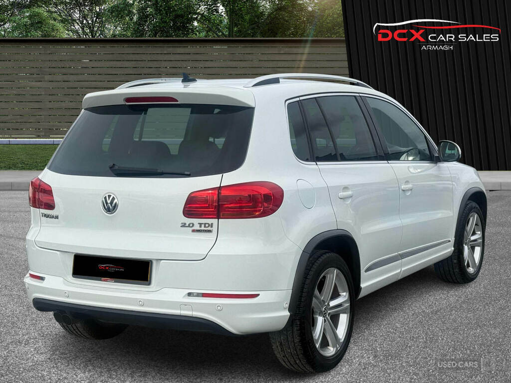 Volkswagen Tiguan 2.0 Tdi Bluemotion Tech R-line Edition 150 White #4