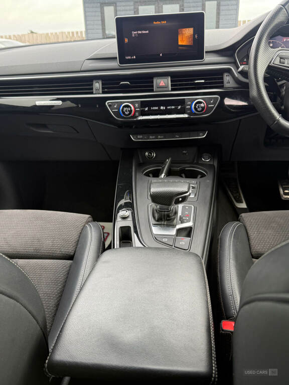 Audi A4 Sport 35 Tfsi 150 Ps S Tronic Black #14