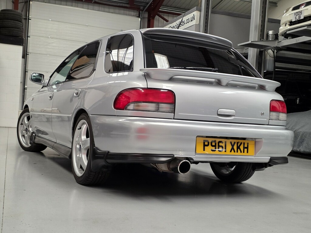Subaru Impreza 2.0L Wrx Wagon Jdm Silver #3