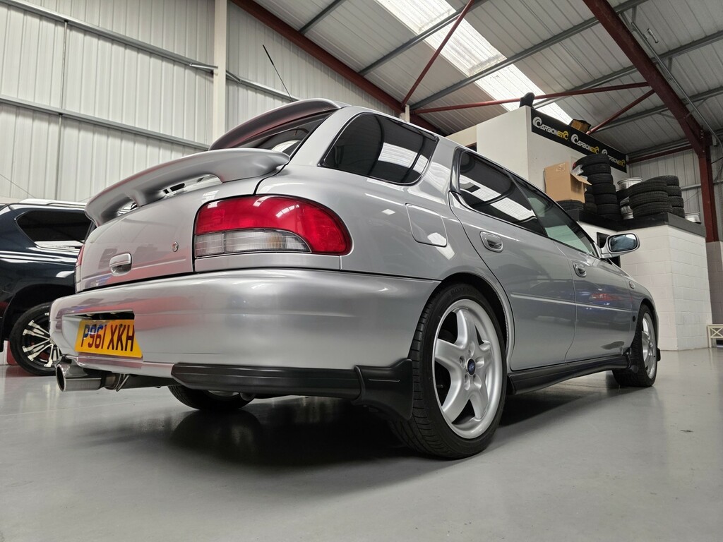 Subaru Impreza 2.0L Wrx Wagon Jdm Silver #2