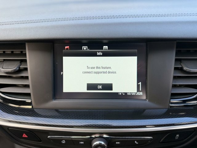 Vauxhall Insignia 2L Se Nav Black #38