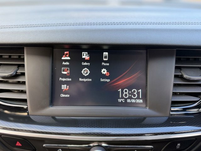 Vauxhall Insignia 2L Se Nav Black #33