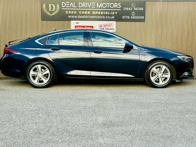 Vauxhall Insignia 2L Se Nav Black #7