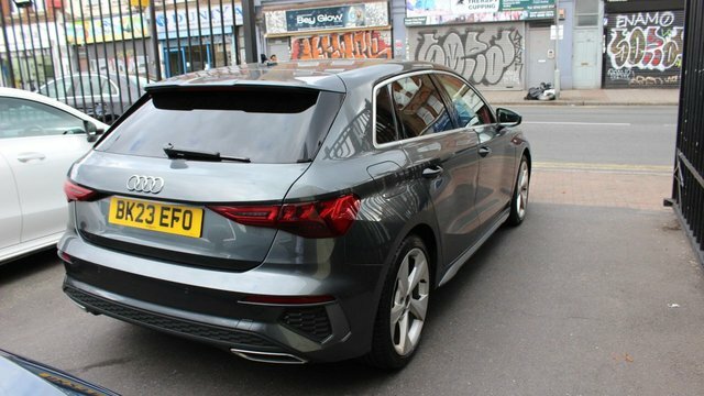 Audi A3 Tfsi 30 S Line BK23EFO Grey #3