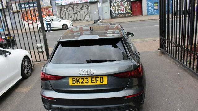 Audi A3 Tfsi 30 S Line BK23EFO Grey #4