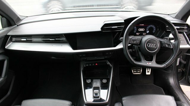 Audi A3 Tfsi 30 S Line Grey