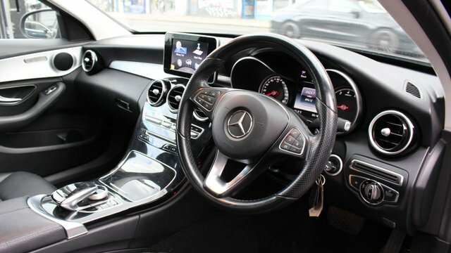 Mercedes-Benz C Class C200 Sport Saloon Black #5