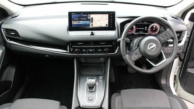 Nissan Qashqai Dig-t Mhev N-connecta Suv White #2