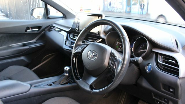 Toyota C-Hr 1.8 Vvt-h Gpf Icon Suv Hybrid Cvt Euro White #3