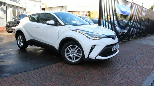 Toyota C-Hr 1.8 Vvt-h Gpf Icon Suv Hybrid Cvt Euro White #4
