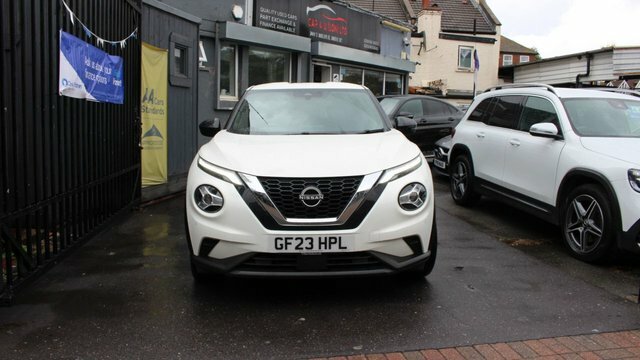 Nissan Juke 1.0 Dig-t N-connecta Suv Dct Euro White #4