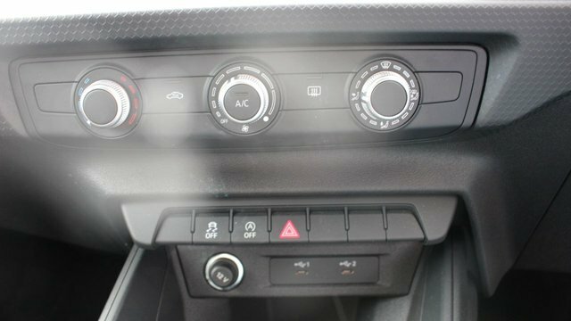 Audi A1 Black Edition 35 Tfsi 150 Ps S Tronic Grey #9