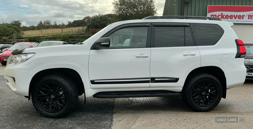 Toyota Land Cruiser 2.8 D-4d 204 Active 7 Seats White #3