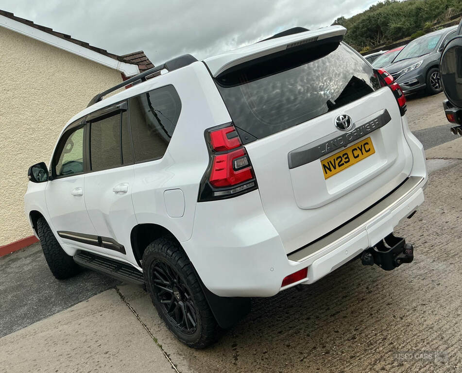 Toyota Land Cruiser 2.8 D-4d 204 Active 7 Seats White #2