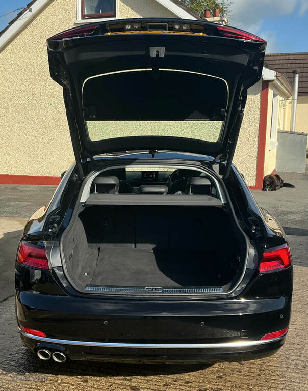 Audi A5 2.0 Tdi Ultra Sport S Tronic Black #5