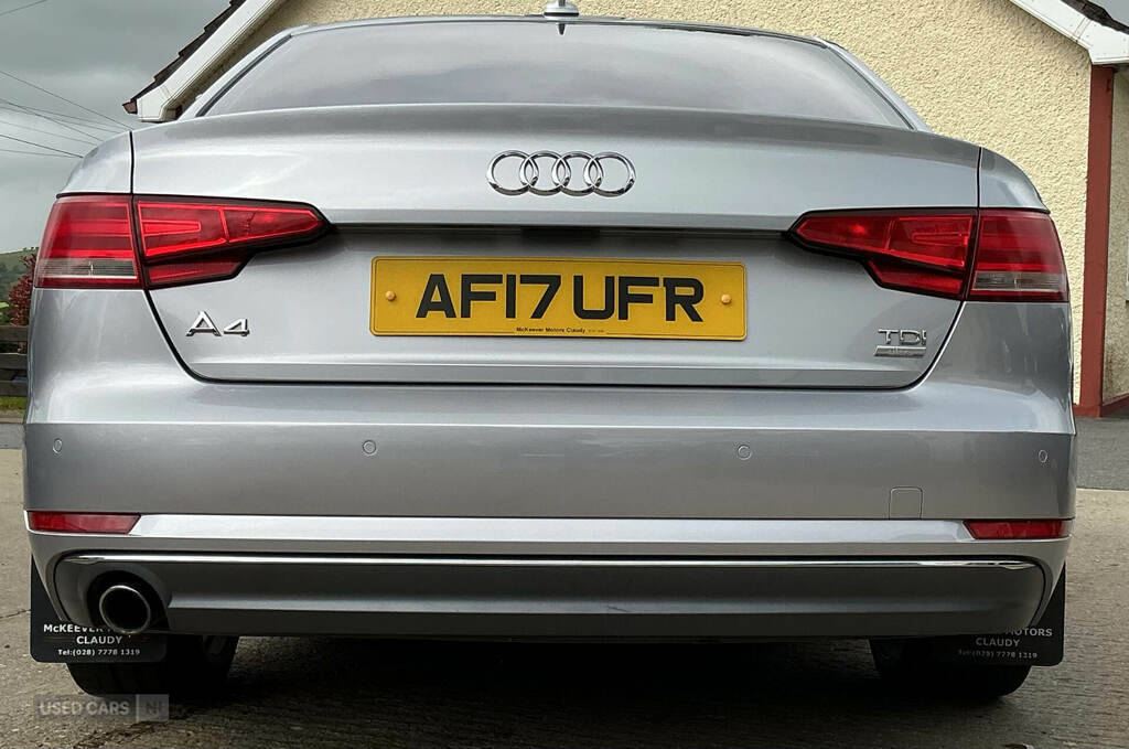 Audi A4 2.0 Tdi Ultra Se Silver #5