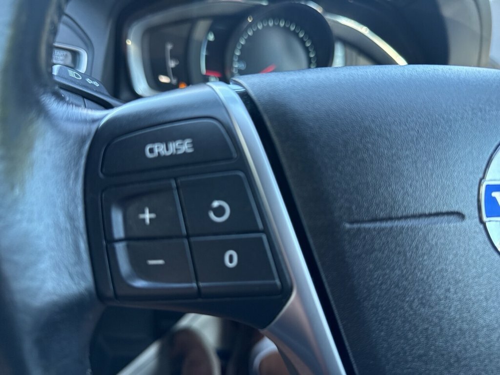 Volvo XC60  Black #41