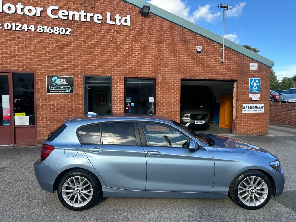 BMW 1 Series 2L Se MV62WRO Blue #2
