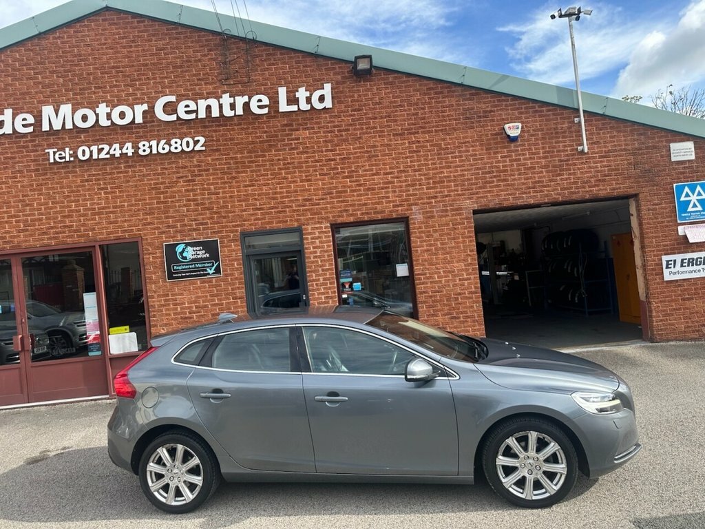 Volvo V40 2L Inscription Grey #6