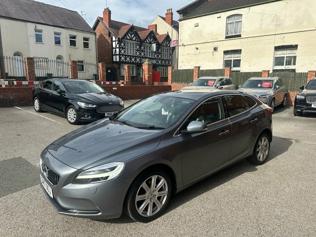 Volvo V40 2L Inscription Grey #2