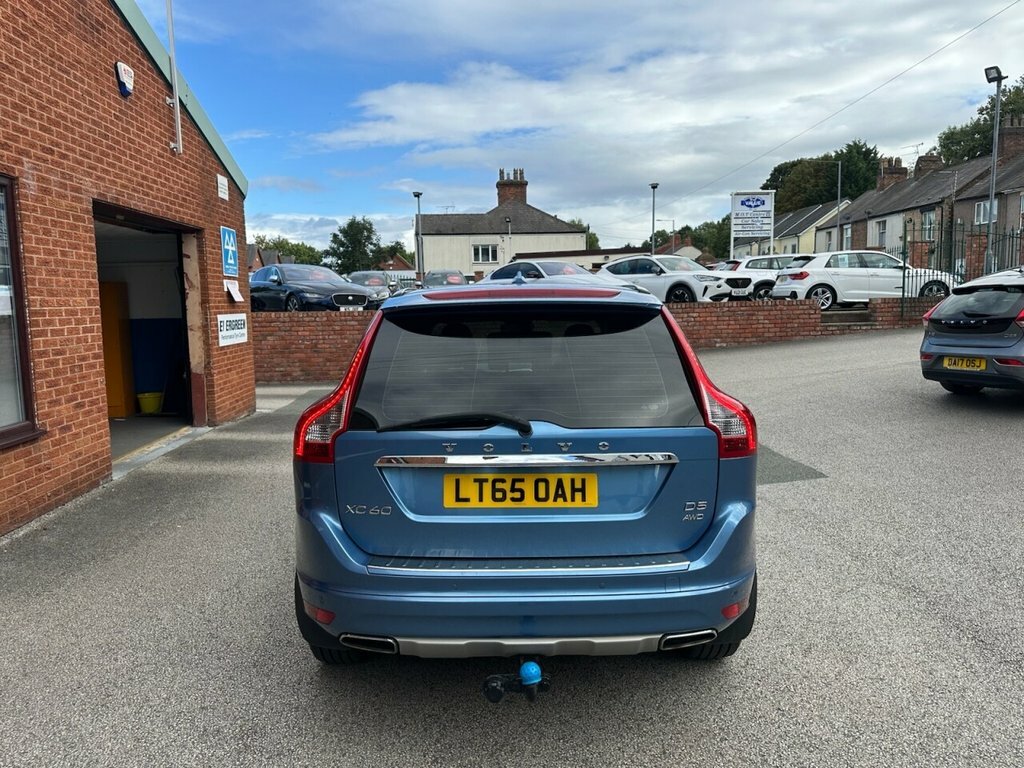Volvo XC60 2.4L Se Lux Nav Blue #6