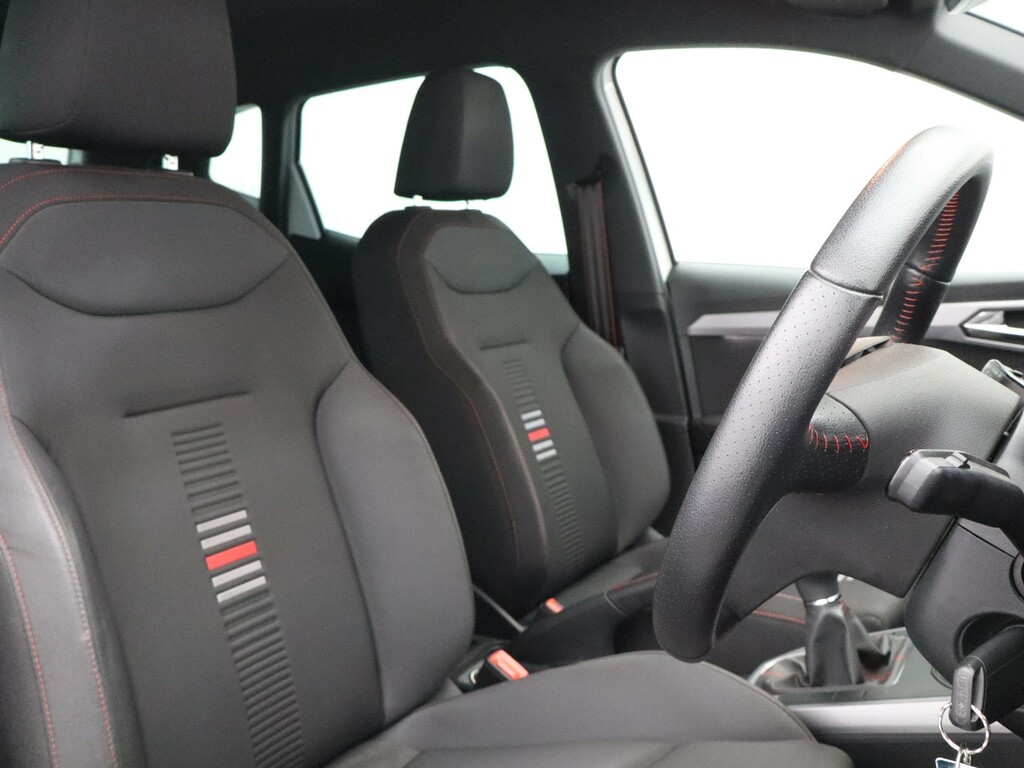Seat Arona Ecotsi Fr White #20