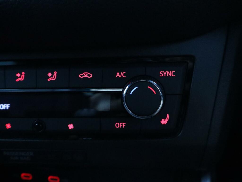 Seat Arona Ecotsi Fr White #32