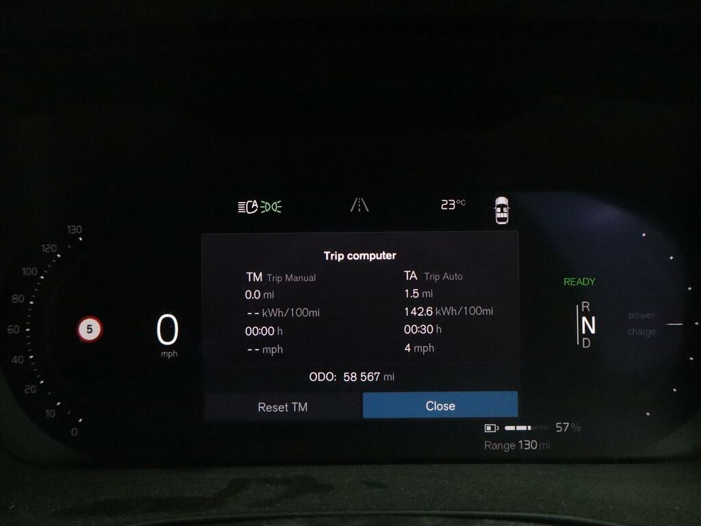 Volvo XC40 R-design D3 #37