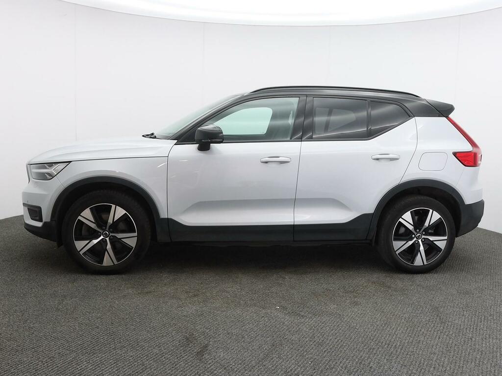 Volvo XC40 Recharge 69Kwh Plus Suv 231 Ps Silver #4