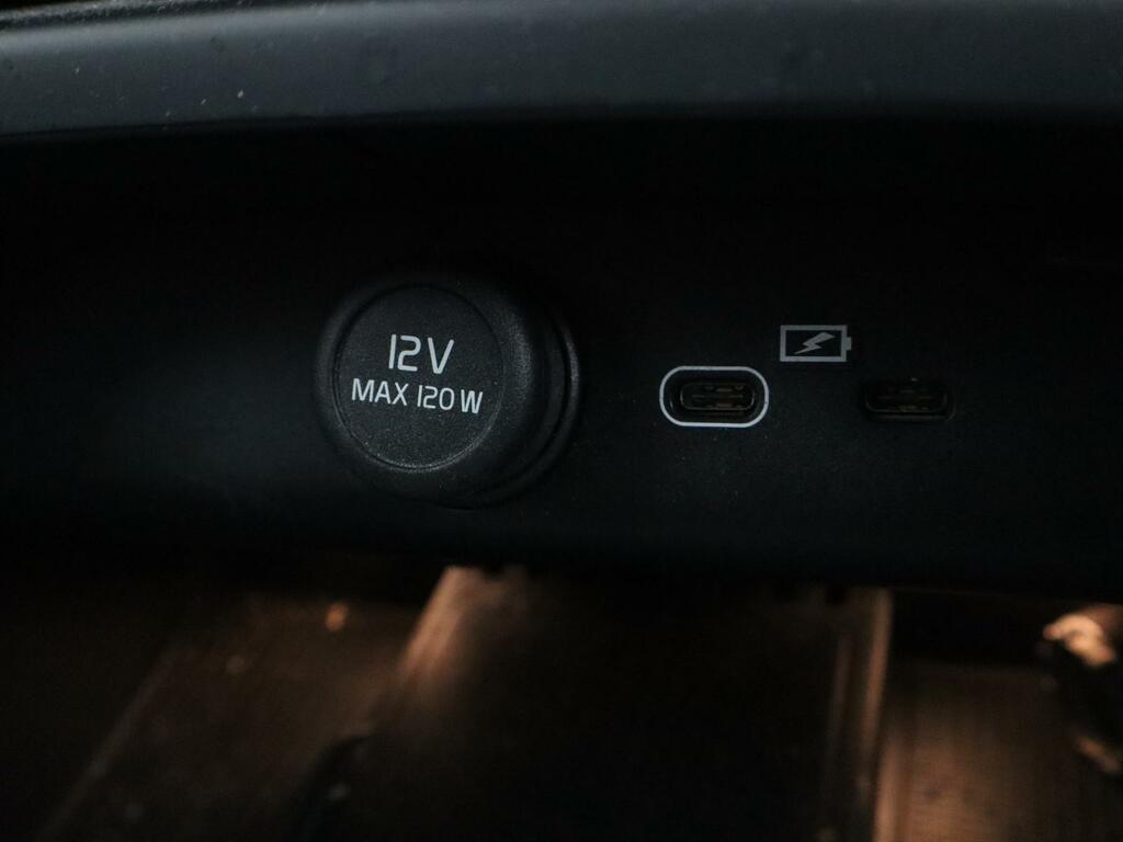 Volvo XC40 R-design D3 #31