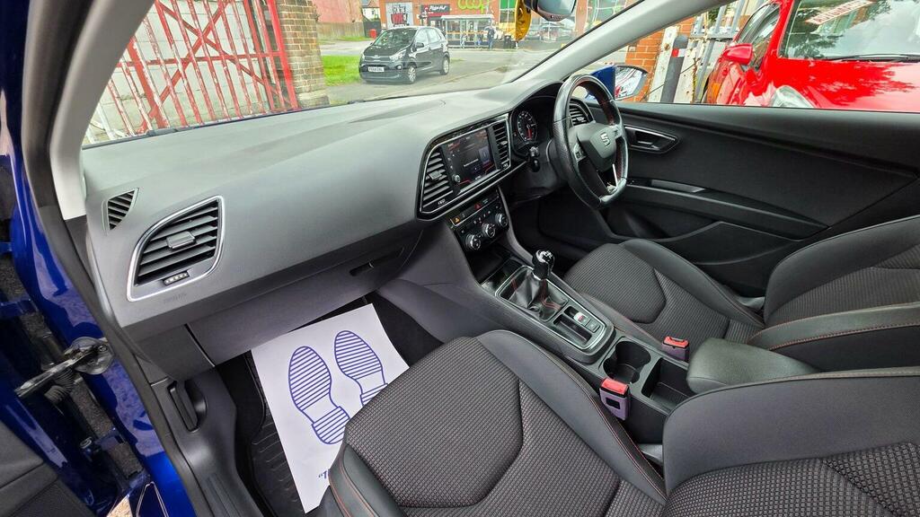 Seat Leon 1.4 Ecotsi Fr Technology Hatchback Manu Red #26
