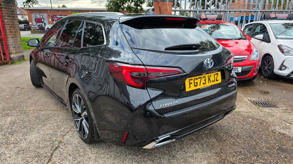 Toyota Corolla 1.8 Vvt-h Excel Touring Sports Cvt Euro 6 Ss Black #4