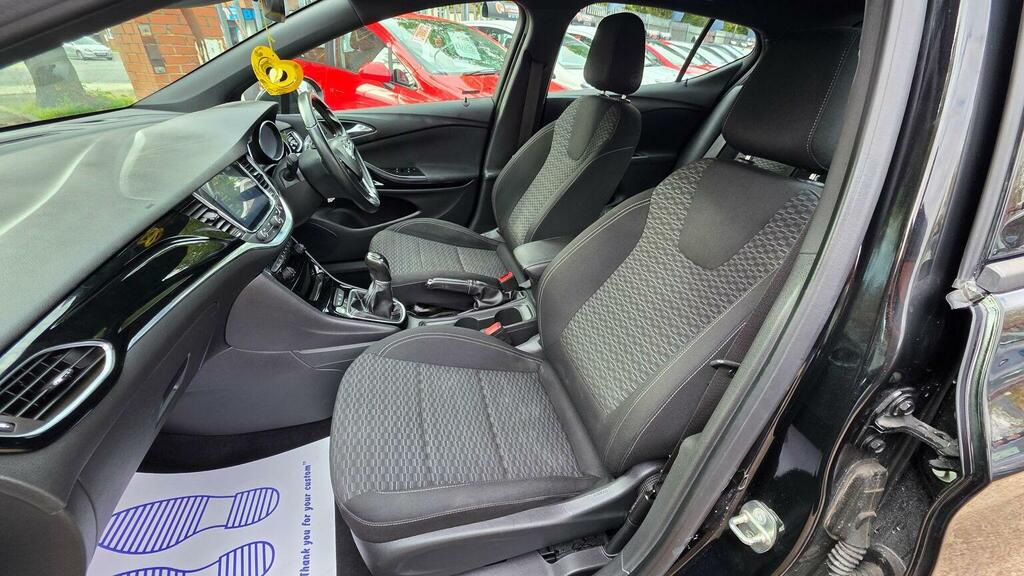Vauxhall Astra 1.4I Turbo Elite Nav Hatchback E Red #25