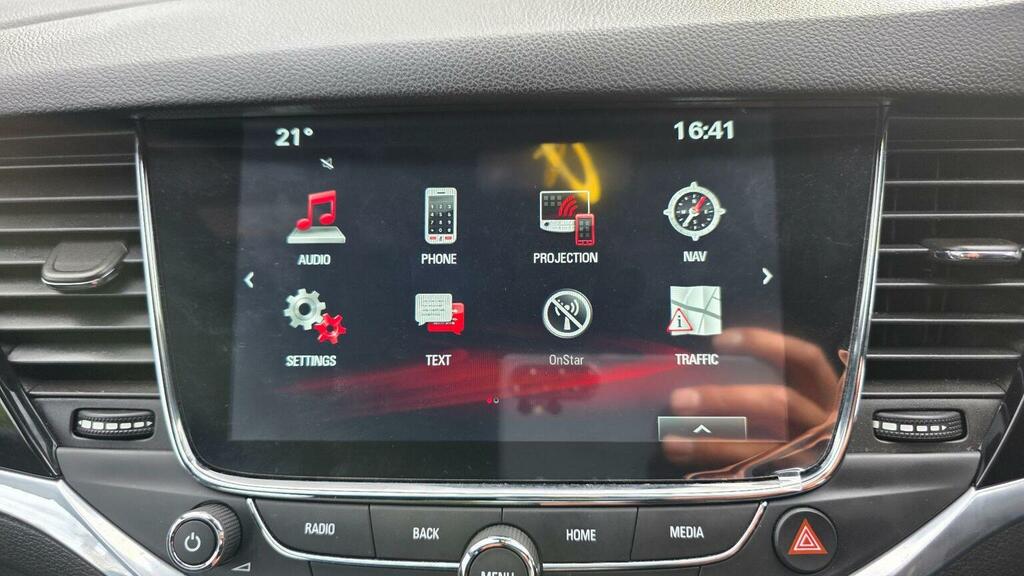 Vauxhall Astra 1.4I Turbo Elite Nav Hatchback E Red #18