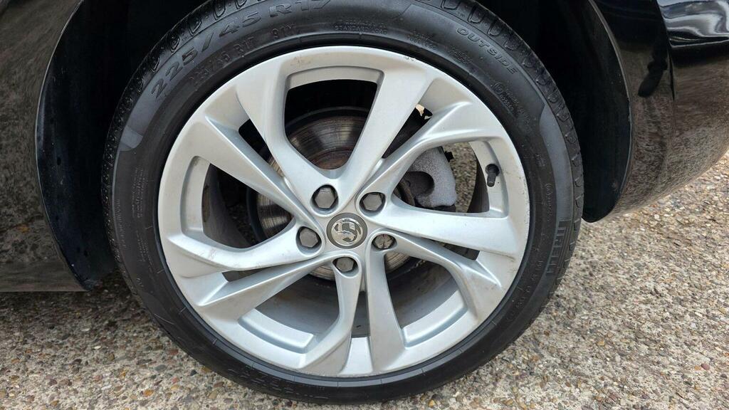 Vauxhall Astra 1.4I Turbo Elite Nav Hatchback E Red #35