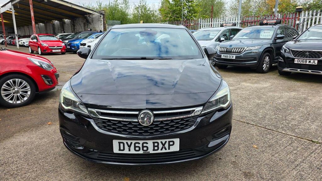 Vauxhall Astra 1.4I Turbo Elite Nav Hatchback E Red #8