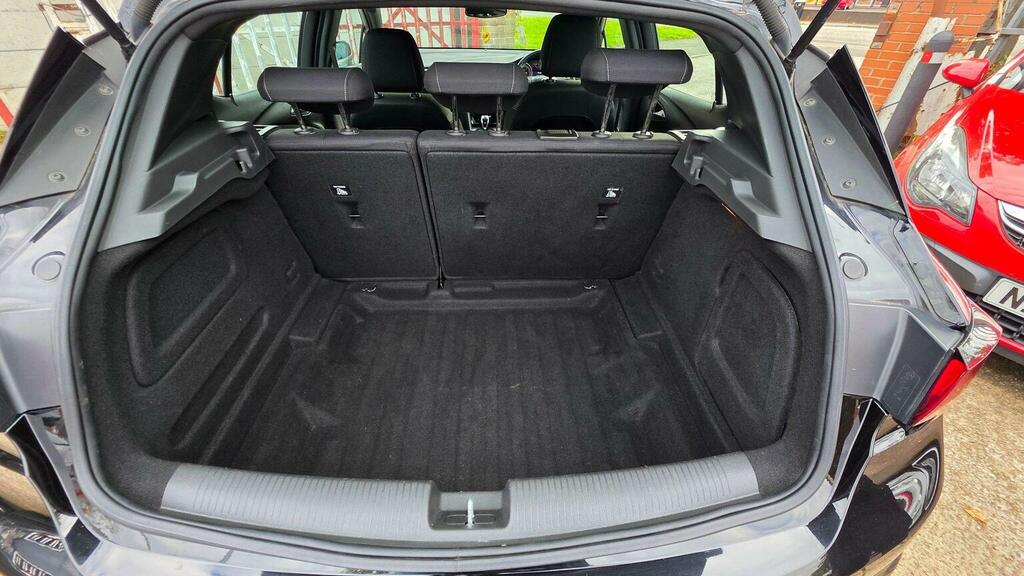 Vauxhall Astra 1.4I Turbo Elite Nav Hatchback E Red #34