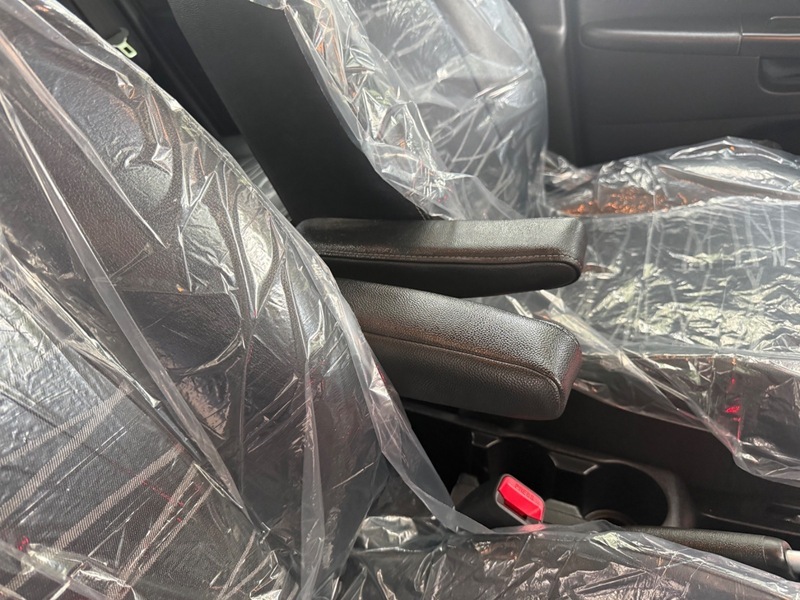 Kia Venga 4 Silver #11